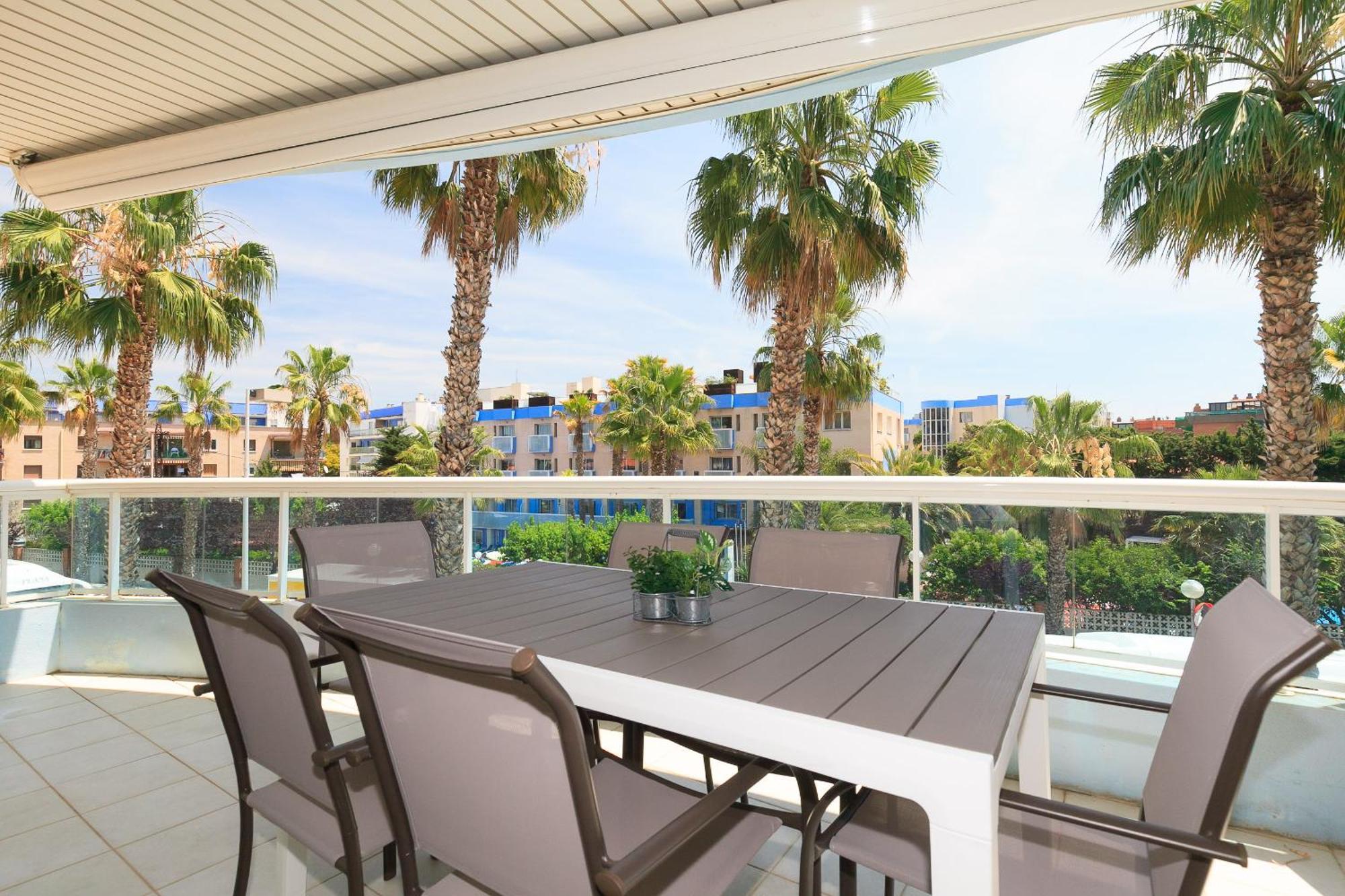 Uhc Els Pins Apartments Σαλού Εξωτερικό φωτογραφία
